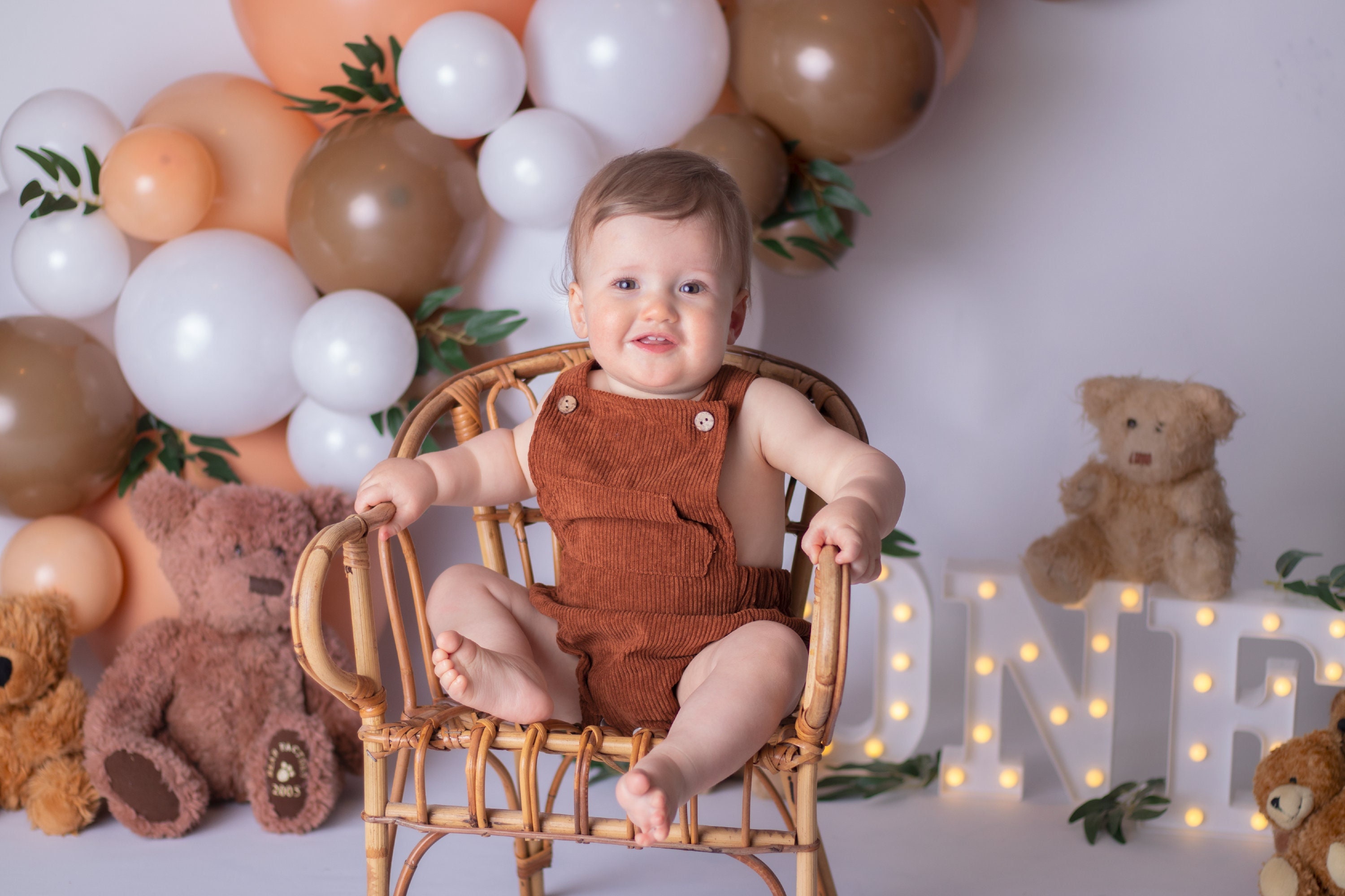 Neutral Baby Boy Smash Cake Photos - Jace is 1! - Coffee With Summer