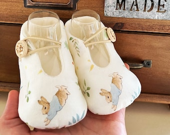 Peter rabbit jumping Baby Shoes - Several Sizes