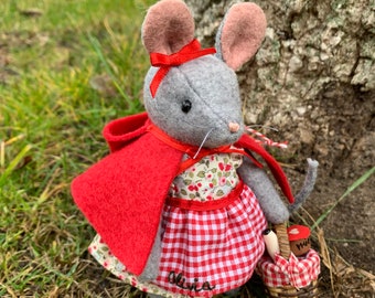 Souris miniature - Le Petit Chaperon Rouge