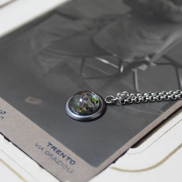 Grave moss pendant, Memento Mori inspired necklace made with cemetery moss from a 1800 tomb, modern mourning style taphophile jewelry