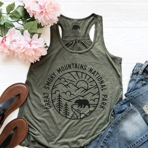 Great Smoky Mountains National Park tank tops for women| Summer Road Trip clothing| tops and tees| US National Park trip tanks| Hiker gift