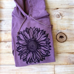Sunflower Sweatshirt| Hoodies for Women| Hoodies for Men| Plus Size Clothing Available| Plant Sweatshirt| Floral Hoodie| Nature Hoodies