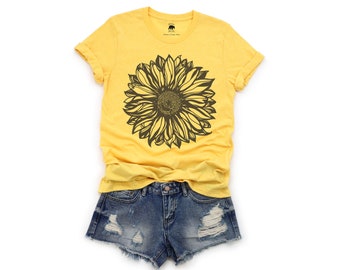 sunflower shirt| plus size clothing available| flower tshirt| floral tees for women| nature t-shirts| plant lady gift
