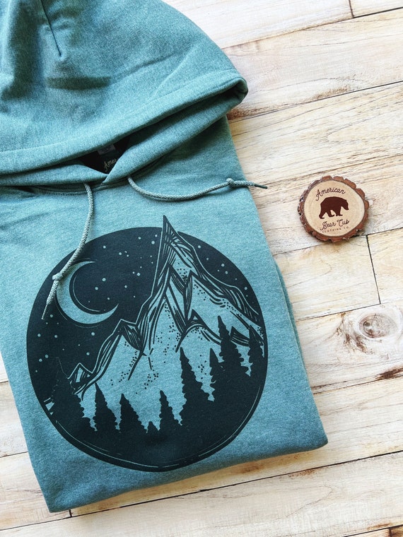 Mountain Hoodie Hoodies for Women Plus Size Clothing Available Camping  Hoodie Hooded Sweatshirts Outdoorsy Sweatshirt Adventure Hoodie -   Canada