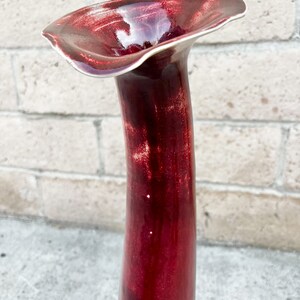 Red ceramic vase image 6