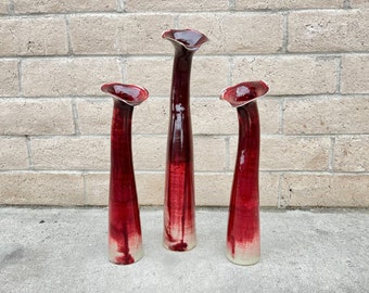 Vase en céramique rouge