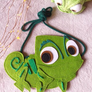 Pascal Tangled Purse Disney, Disney Princess Rapunzel Bag, Pascal ...
