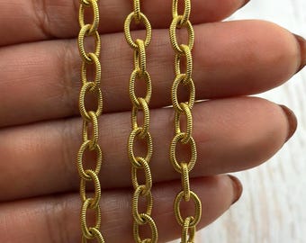 Medium Antique Gold Oval Textured Cable Chain, 8x5mm, DIY Jewelry Making Supplies, Antique Gold Findings, Chunky Chain by the Foot, G114-CH