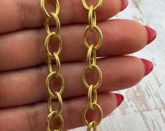 Large Oval Textured Cable Chain by the Foot, Antique Gold Plated Findings, DIY Jewelry Making Supplies, Boho, Wholesale, G104-CH