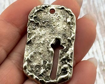 Hammered Cross Dog Tag Pendant,Boho Connector,Religious Medal,DIY Jewelry Supplies,Charm,Jewelry Making,Antique Silver Findings,PT515