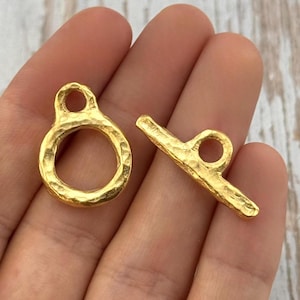 Medium Round Toggle Clasp,Satin 18k Gold Plated,Toggle Clasp,DIY Jewelry Making Supplies,Organic Findings,Made in USA,Wholesale Bulk,ST316
