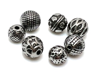 Stainless Steel Textured Round Spacer Beads, Antique Silver Findings, DIY Jewelry Making Supplies, Non-Tarnish, Hypoallergenic, 8mm,9mm,10mm