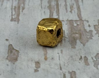 Square Artisan Spacer Beads,Antiqued Gold Plated,Lost Wax Casting,Boho Gold Findings,Hammered Metal Bead,Rustic Organic Components, AG097