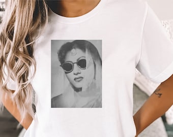 Madhubala, Bollywood T Shirt, Hindi Cinema, B Town, Bollywood Vintage, Gift Tshirt, Hindi Movies, Tinsel Town, Movie lover, Indian, Shirt