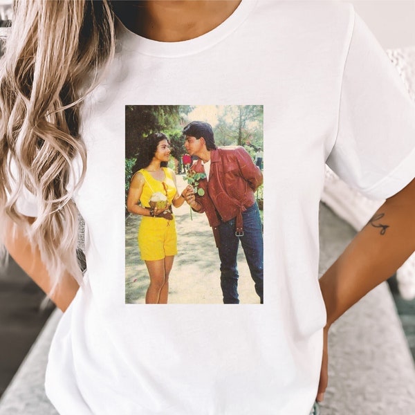 Shah Rukh Khan, Bollywood TShirt, Hindi Cinema, Indian, Bollywood, DDLJ, Tshirt, Hindi Movies, Hindi Movie Desi, Kajol, Valentines, Favors