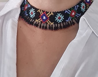 Traditional ukrainian beaded choker necklace sylyanka