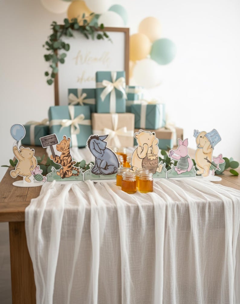 Winnie The Pooh Table Decorationsnull