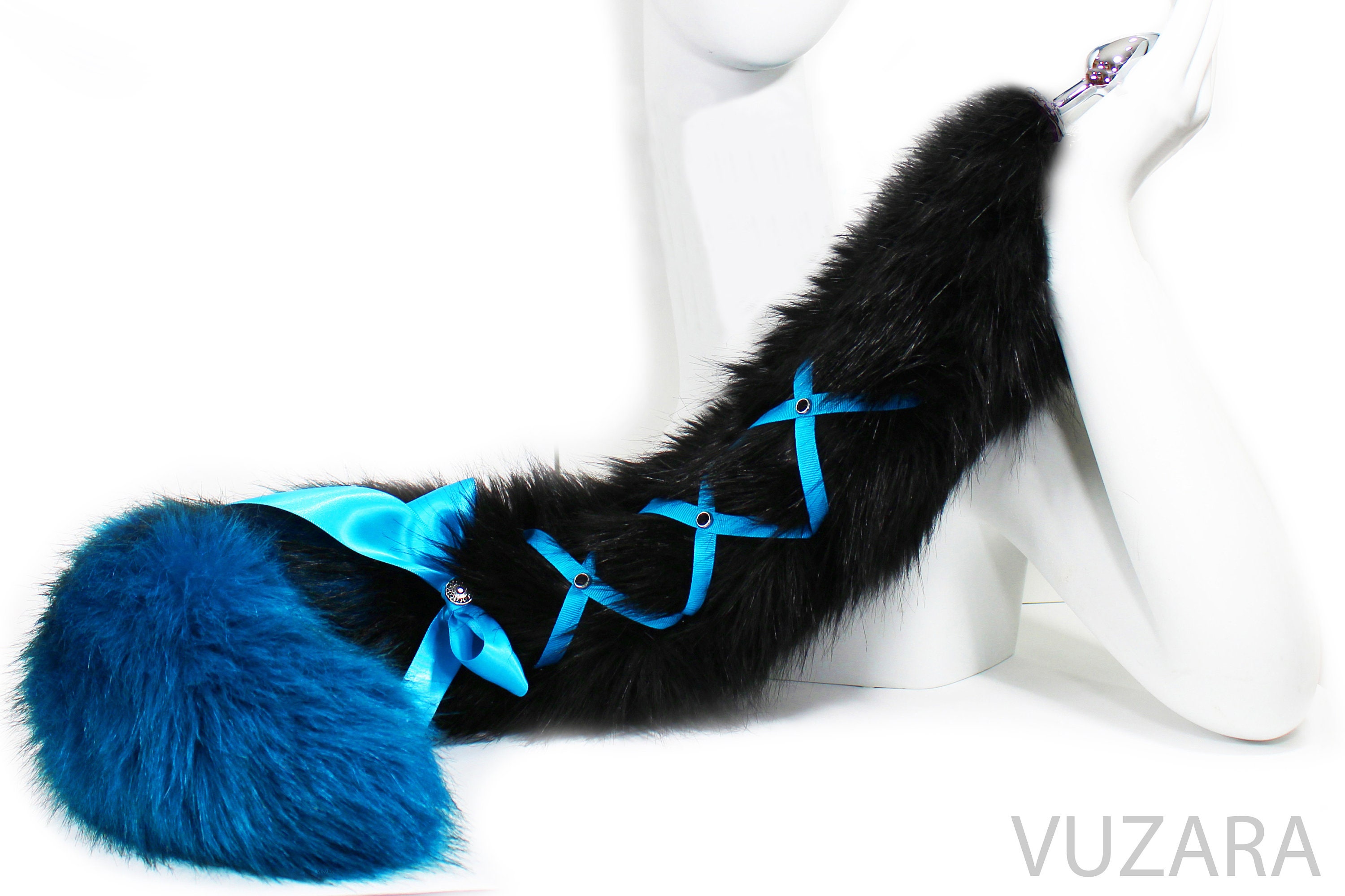 but plug cat tail but plug cat tail