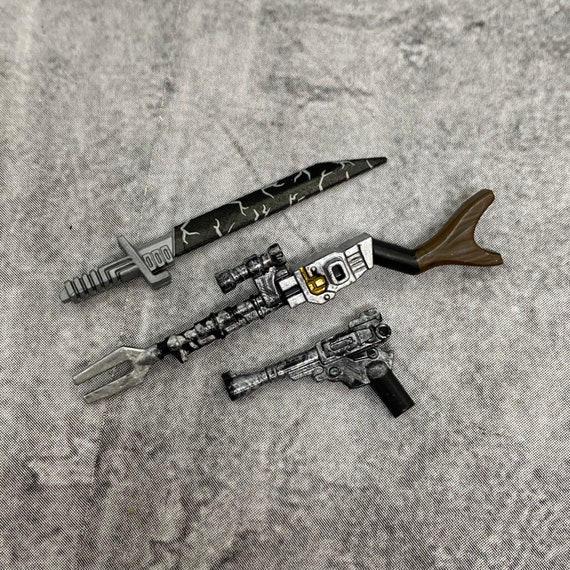 Lego mandalorian weapons hotsell