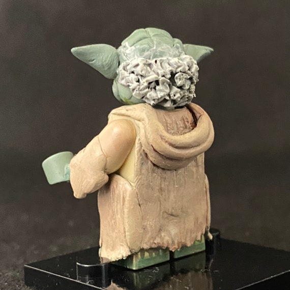 Old yoda lego hotsell