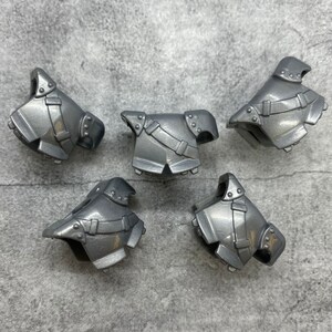 5pack Crow Armor Blocks – Compatible With LEGO Minifigures – Gt3ca12 – Gray