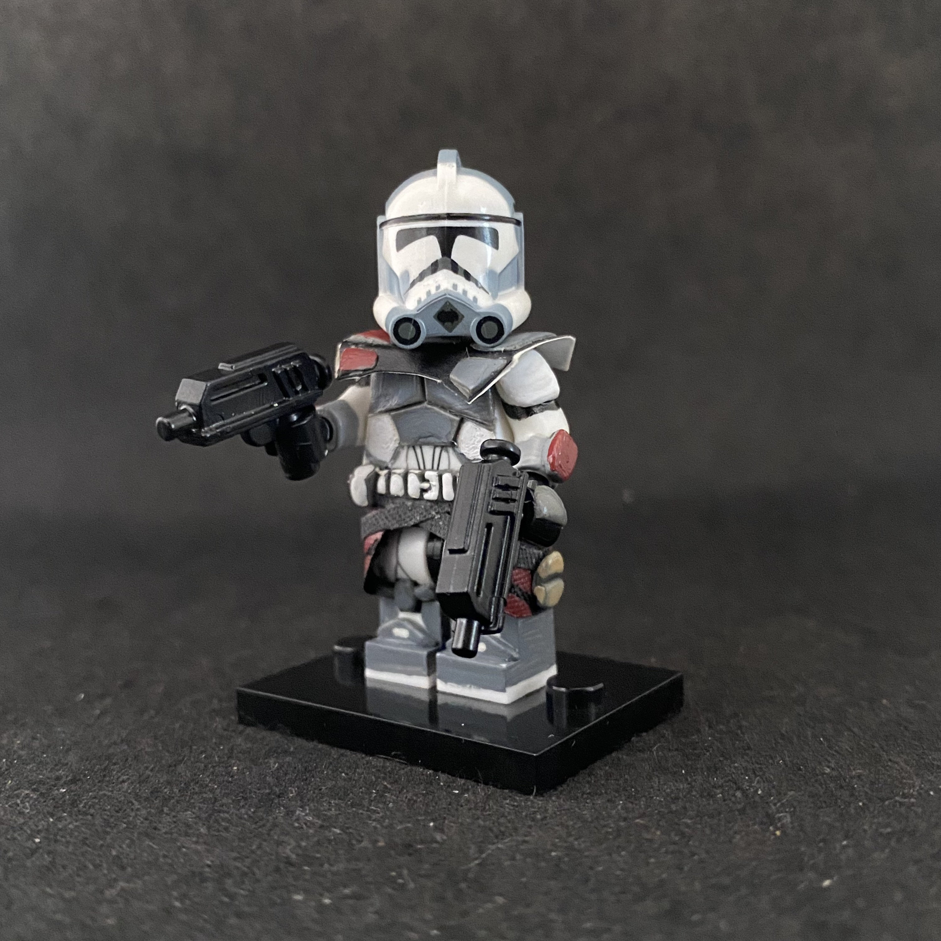 Lego commander colt hotsell