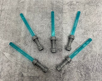 Paquete de 5 sables de luz azules personalizados con empuñadura gris para minifiguras / WdA01 / Minifigura NO INCLUIDA. Compatible con bloques de sable de luz.