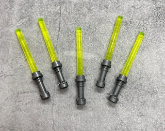 Paquete de 5 sables de luz verde claro personalizados con empuñadura gris para minifiguras Lego / B9LS01 / Minifigura NO INCLUIDA. Sable de luz compatible con bloques.