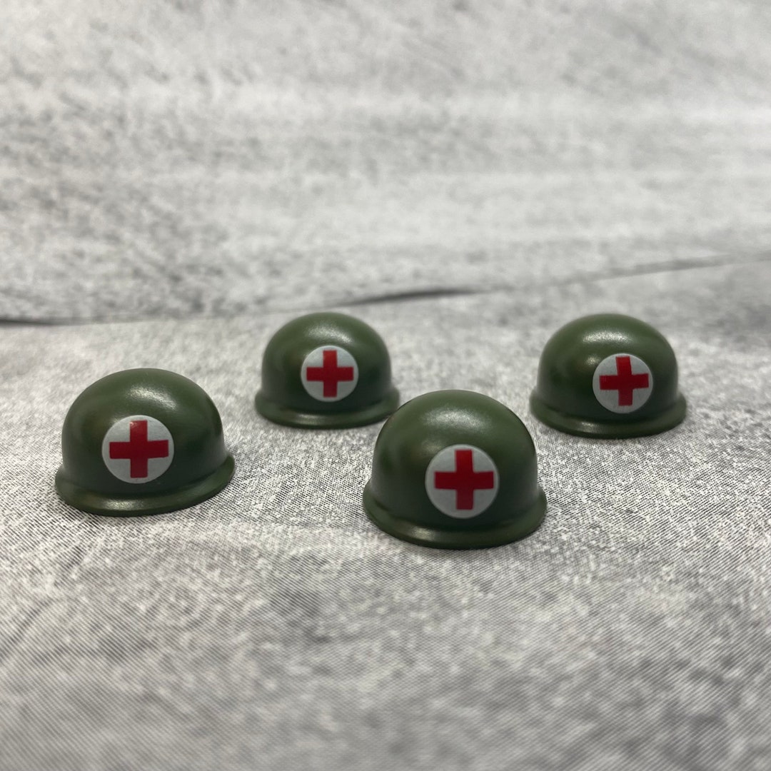 Lego ww2 2025 medic helmet