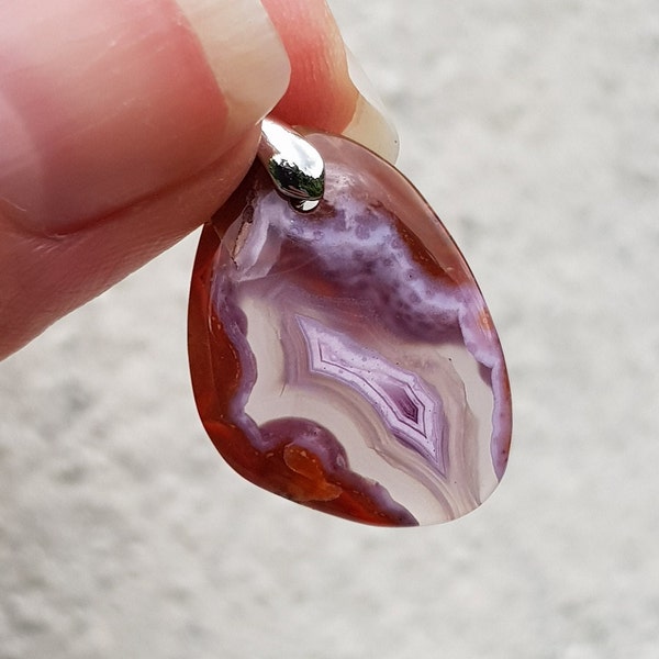 Small Malawi agate pendant - natural stone