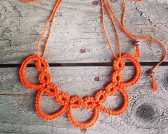 Textile jewelry necklace, Tatted with orange macramé cord, statement necklace, bib necklace, frivolite necklace, tatted jewelry, handmade