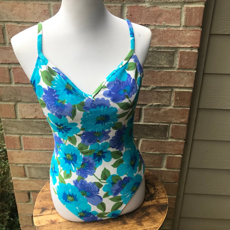 liz claiborne swimsuits