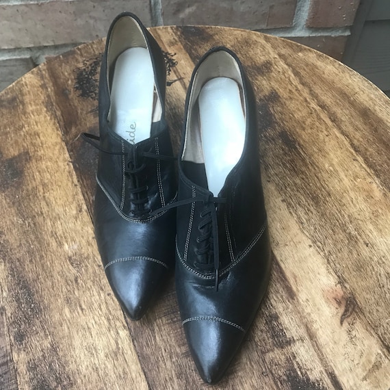 Stylepride - Oxford Heels - Oxford Shoes - Vintage