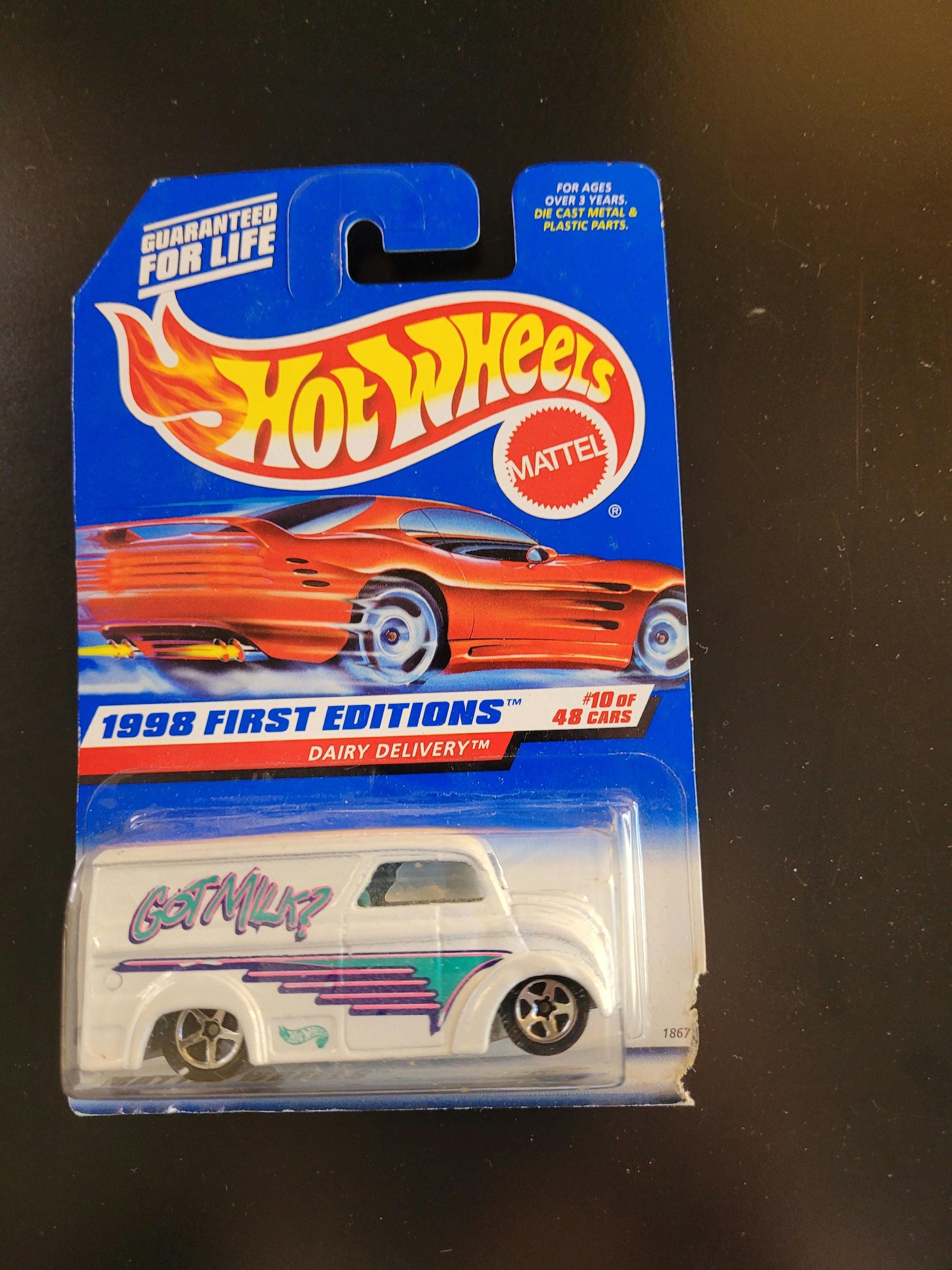 Hot Wheels Premium Real Riders DAIRY DELIVERY Nestle