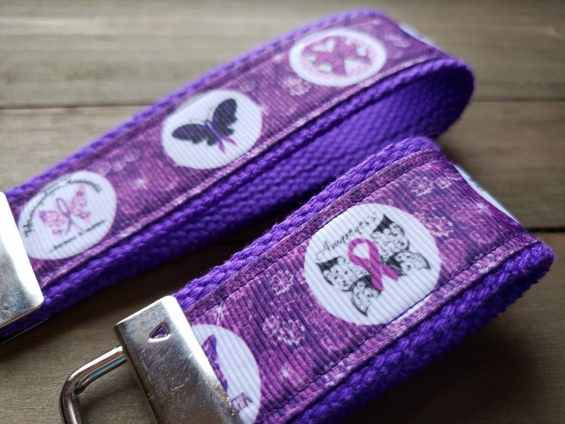 Fibromyalgia Awareness Keychain / READY TO SHIP / Ribbon Etsy