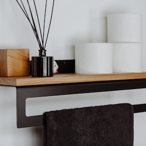 Handdoekenrek voor badkamer, handdoekhouder, handdoekhanger, handdoekopberger met houten plank, opbergplank voor wandmontage, handtuchhalter mit Ablage