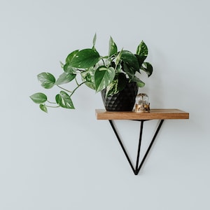 Oak Wood Wall Shelf comes with Metal Construction, Geometric Shelf, Handmade Shelf, Modern Wall Shelf, Wooden Shelves, Small Compact Shelf