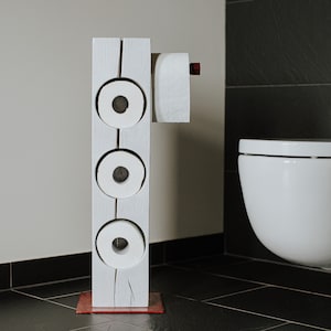 Porta carta igienica, realizzato a mano in trave di rovere massello con base in metallo forgiato e porta carta igienica, interni di design per mobili da bagno bianchi