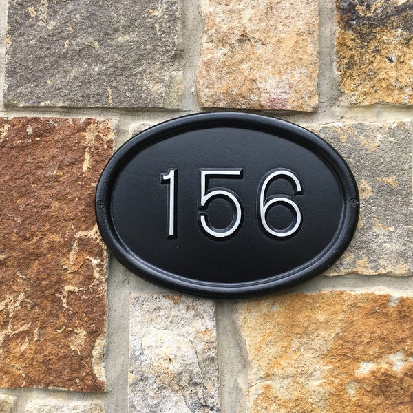 Custom House Numbers: Traditional Albert, 12 3/4" X 9", Oval Aluminum House Number Sign Horizontal