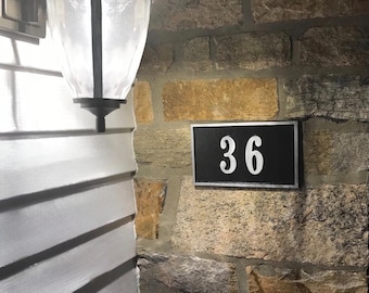 Custom Aluminum House Number Plaque: Traditional Style, Horizontal Address Plaque, (7" x 11 1/2")