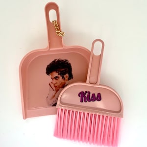 Prince dustpan and brush