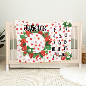 Aardbeienmijlpaaldeken - Aardbeienkwekerij - Aardbeiendeken - Babymeisjeskwekerij - Naamdeken - Gepersonaliseerde deken