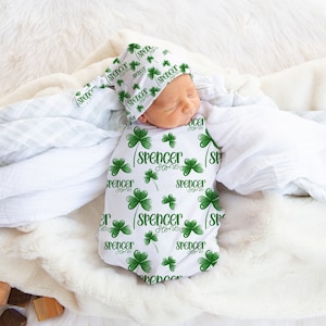 Lucky Shamrock Swaddle Blanket -  St Patrick&#39;s Blanket - Clover Swaddle - St Patrick&#39;s Baby Gift - My First St Patrick&#39;s Day