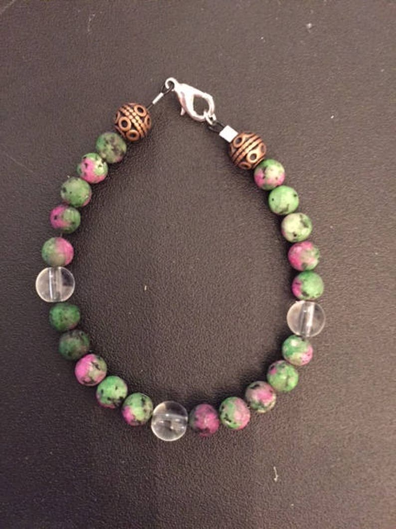 Handcrafted beaded bracelet Elastic cord with clasp