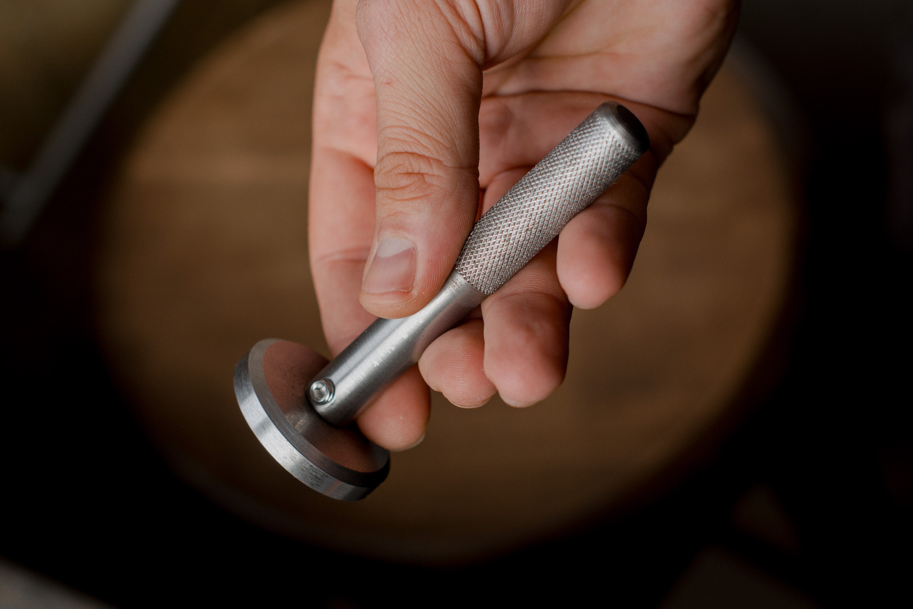 HEEPDD 12 Pezzi Strumento Timbro in Pelle, Strumenti Incisione Goffratura Pelle Set per Fabbricazione Selle Lavorazione Artigianale Pelle