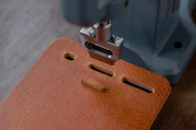 Oval Hole Punch with Handle TEP2 Press Machine Nozzle Oval Hole Die Cut Leathercraft Hole Punch Tool Leather Belt Oval Cutter