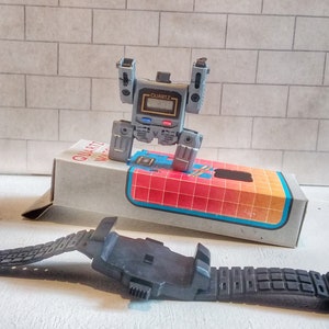 Quartz robot watch sale