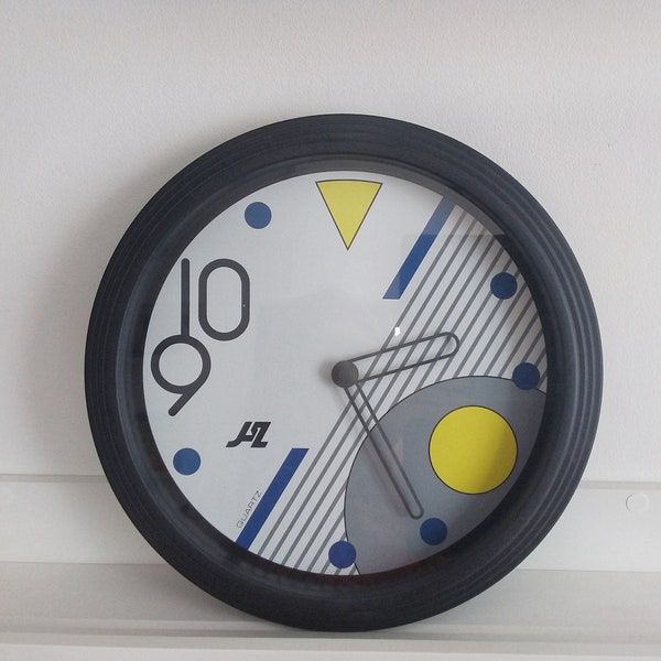 Horloge murale vintage  1980/1990 Design Albert LECLERC . Memphis . Postmoderne . Marque JAZ quartz