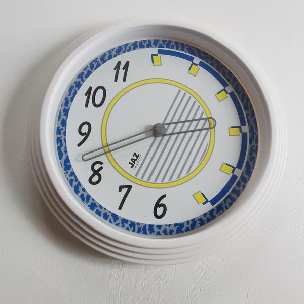 Pendule / Horloge murale vintage  1980/1990 Design Albert LECLERC . Memphis . Postmoderne . Marque JAZ quartz