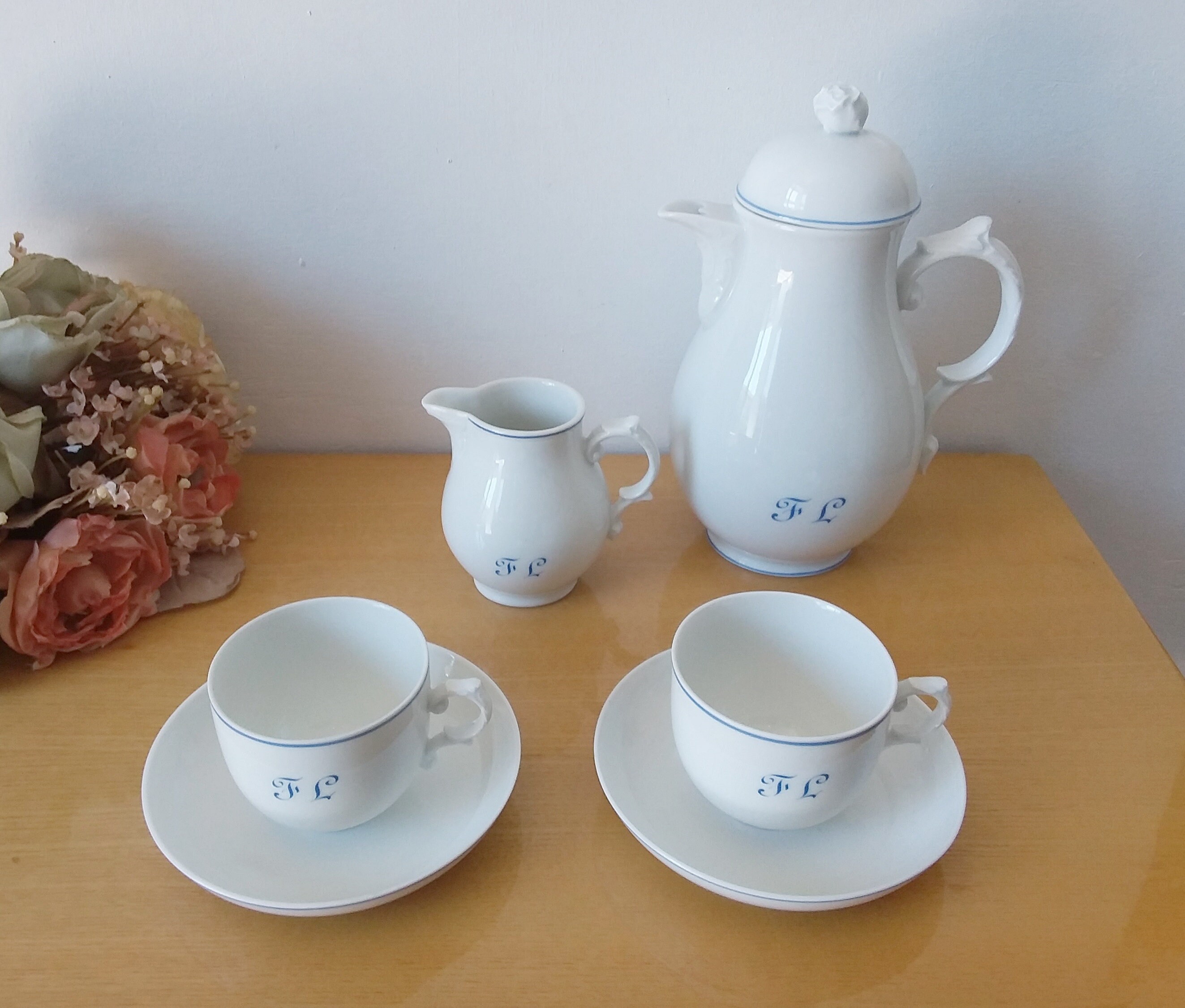 Porcelaine Blanche Allemande.